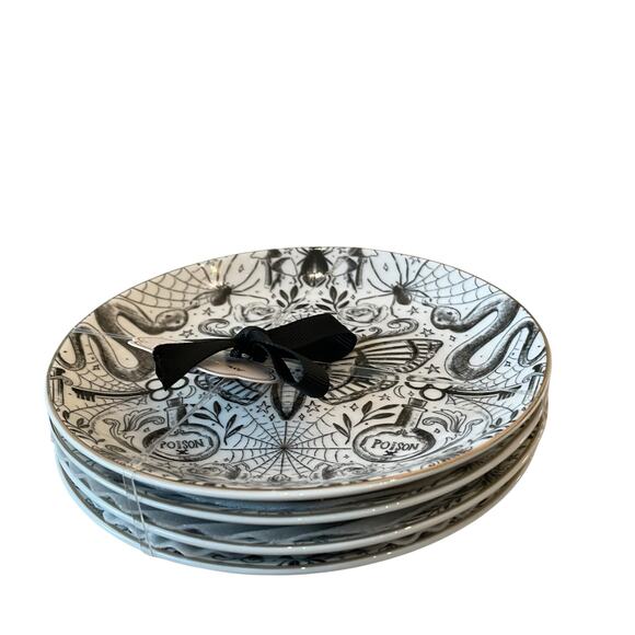 Grace Teaware Fine Porcelain Halloween Appetizer Plates 6" Black White 4pc NEW - Picture 11 of 15